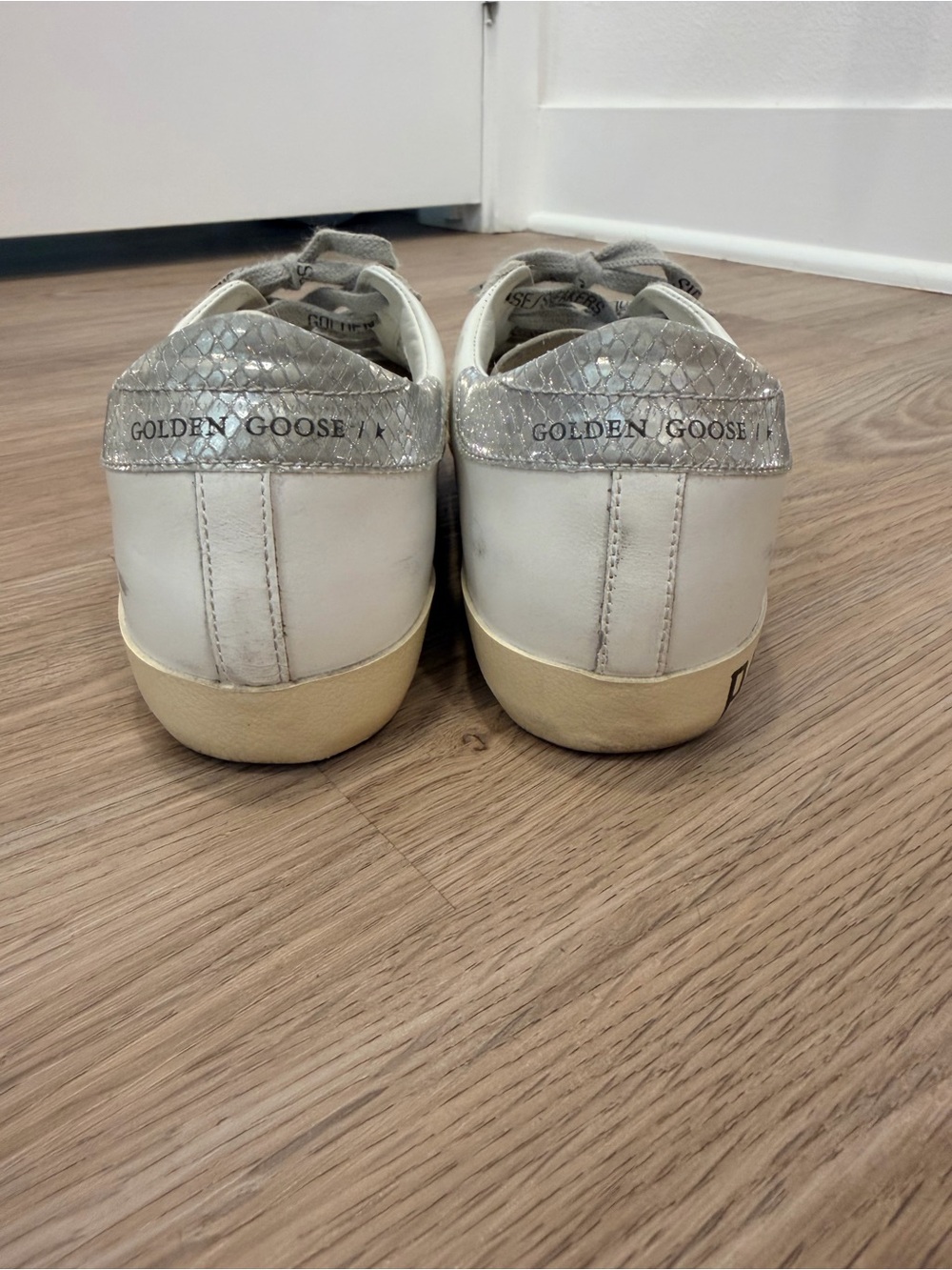 Golden Goose White Leather Sneakers with Blue Star and Silver Heel - Picture 4 of 8